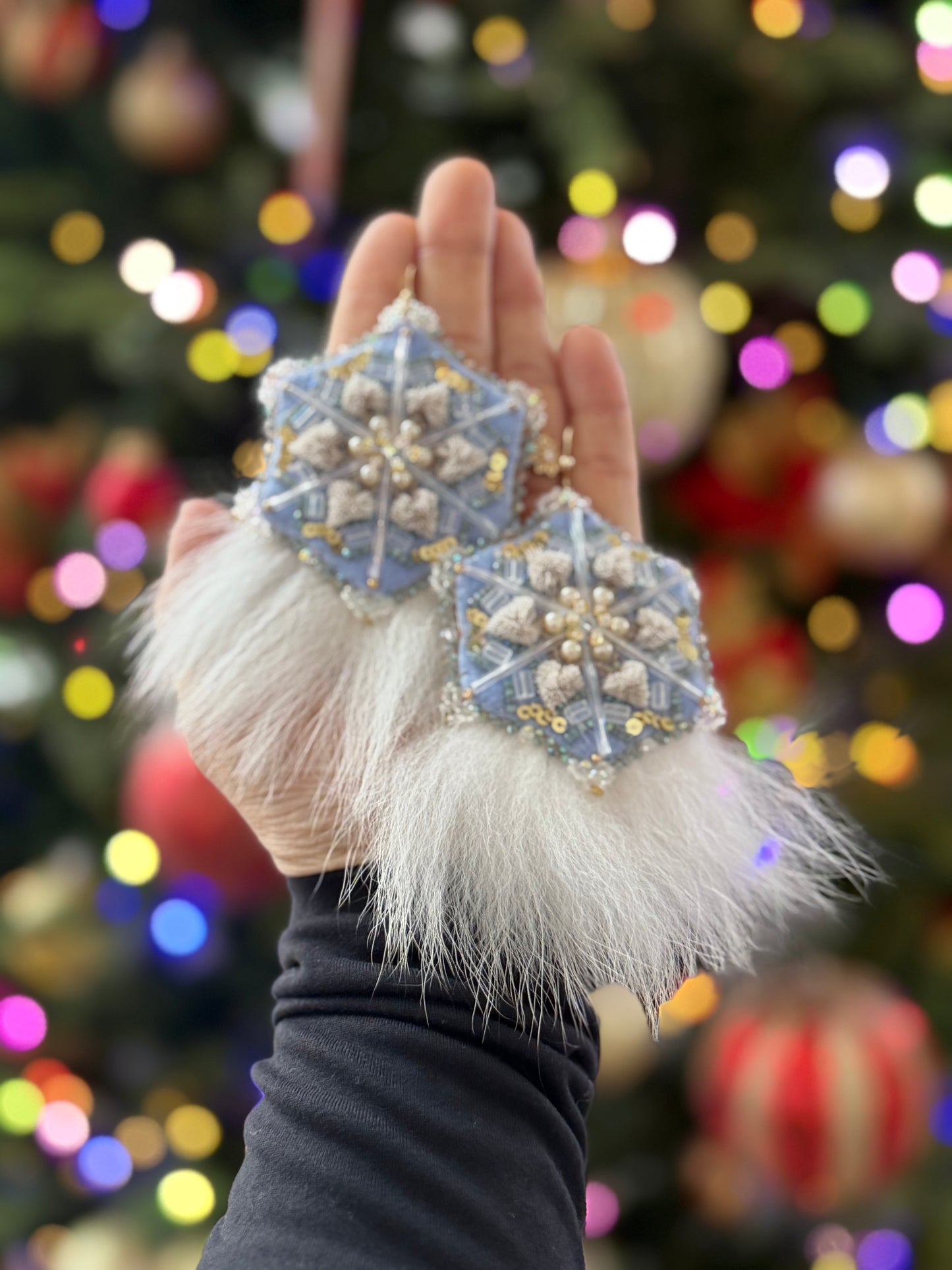 Tufted Caribou Hair Snowflake earrings